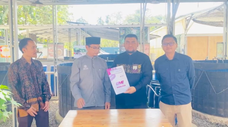 Kolaborasi untuk Kemandirian Umat Baitulmaal Munzalan x Umah Tani Program PESMA – Pesantren Sejahtera Mandiri