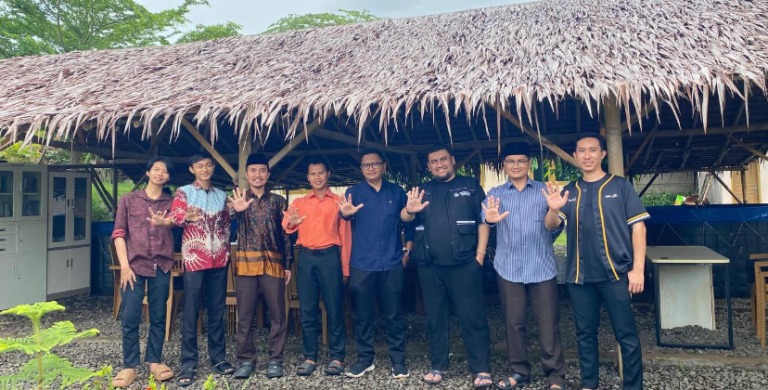 Monitoring dan evaluasi pra-panen